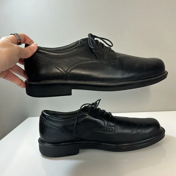 SAS Black Ambassador Oxford Shoes Size 11N display picture 1